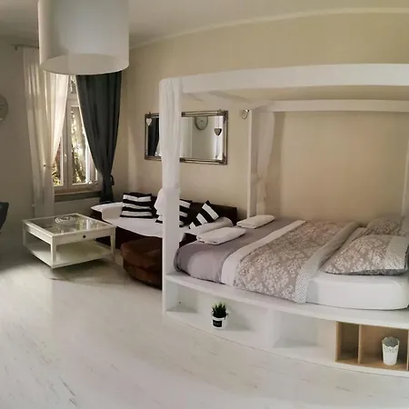 Apartament H13