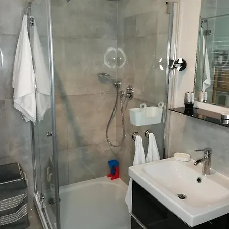 Apartament H13